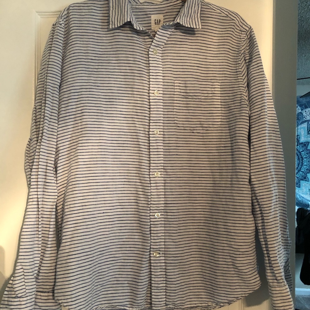 Men’s casual button down